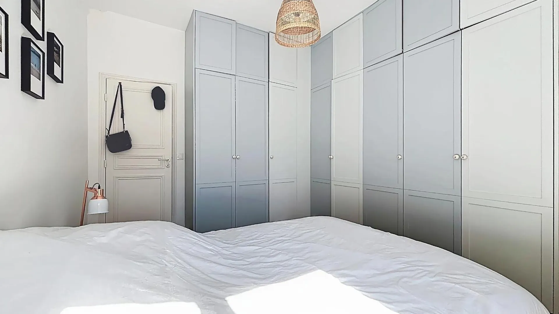 شقة Large Family Duplex Near Parc Monceau باريس فرنسا